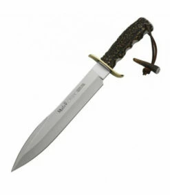 Cortijero de Muela horn handle hunting knife