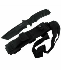 Third Black tactical knife, blade 14.6 cm.